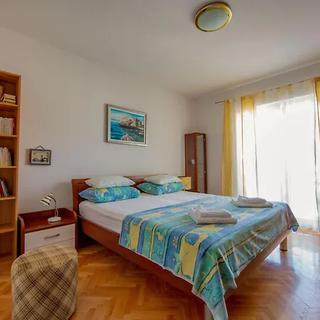 Apartman Mime *